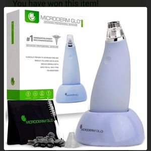 Microderm GLO Blackhead Remover Pore Vacuum & Facial Tool w/ Microdermabrasion